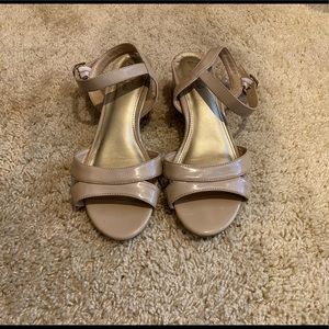 Women’s nude colored dress sandal
